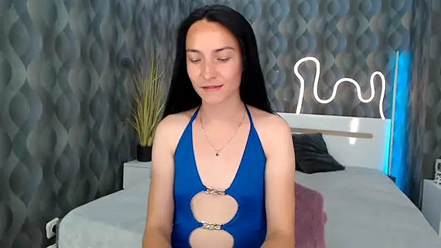 Yr_Shy_Bae webcam