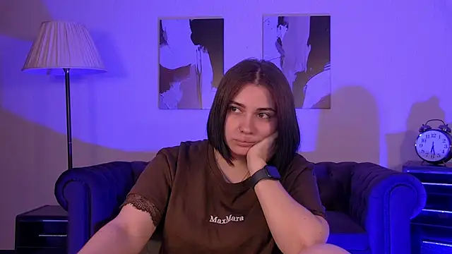 AdrianaToress webcam