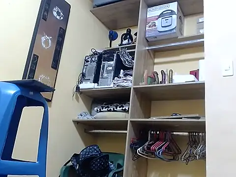 kurtbigcock webcam