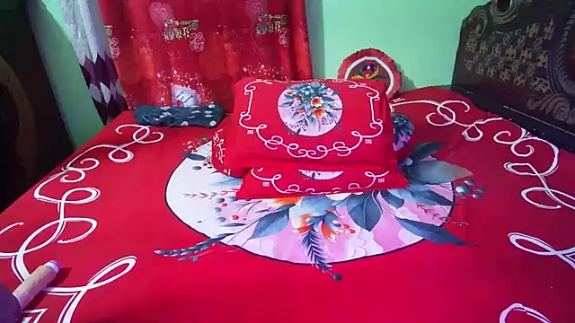 BengaliQueenStar webcam