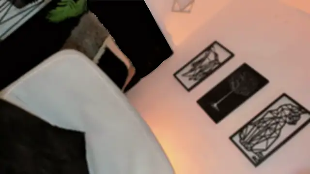 misstreslatin webcam