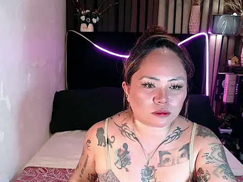 EstellaStarXxx webcam
