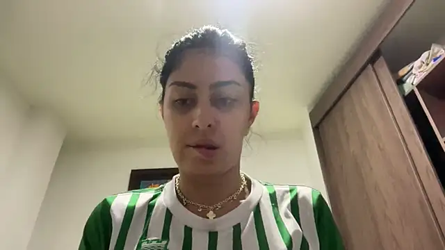 AbrilSantosxo webcam