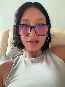 yazmin_rouse_ webcam