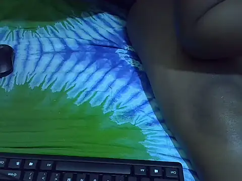 Sexymummy11 webcam