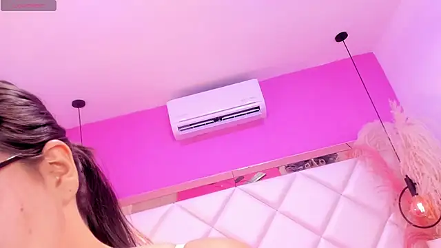 violet_bloom - Violet_Bloom's free webcam - UK Sex Cams