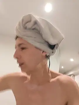 Sposini69 webcam