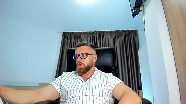 Findom_guy webcam