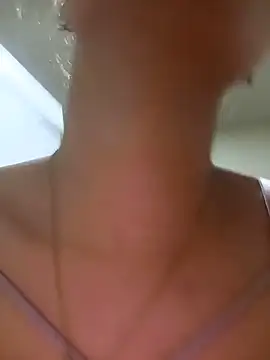 Sweet_Innocence_ webcam