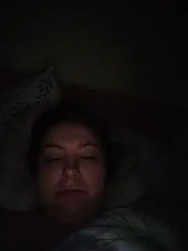 EmmaEmmy40 live cam on StripChat