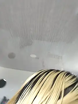 Sara_y_Amy webcam