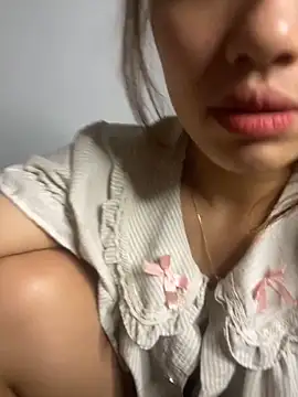 Mary_006 live cam on StripChat