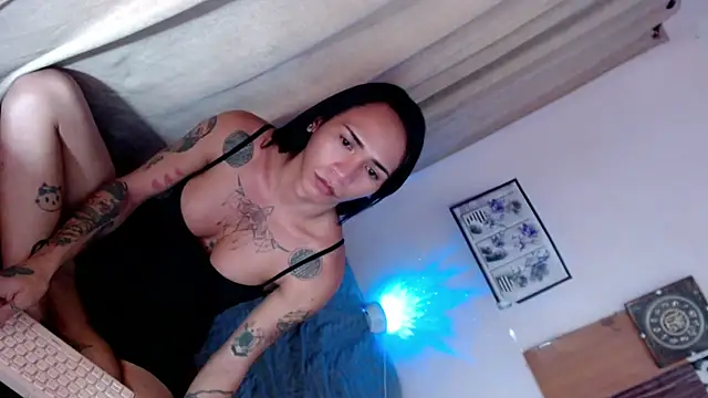 NathalieMea webcam