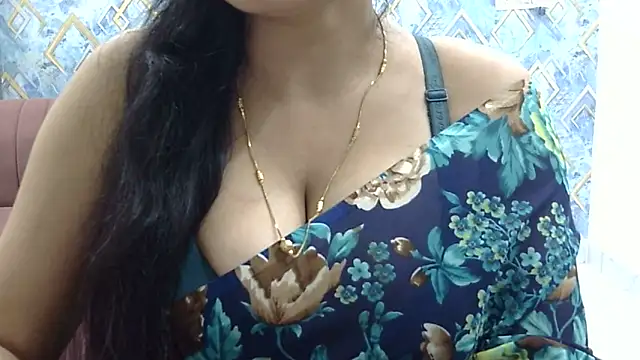 zoyaa-sexy