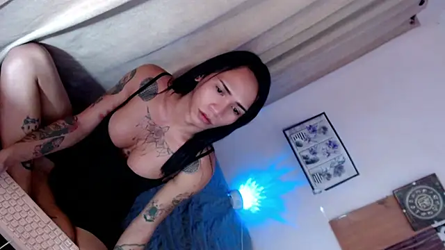 NathalieMea webcam