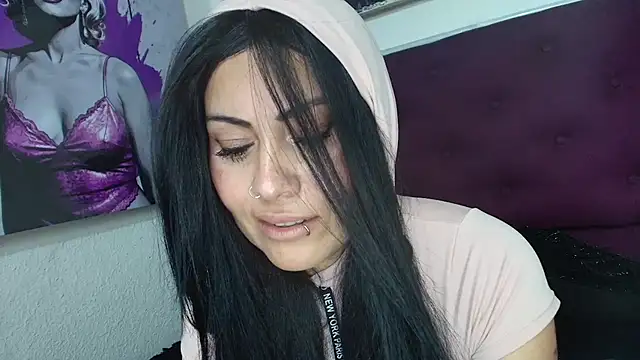 Tania_mature webcam