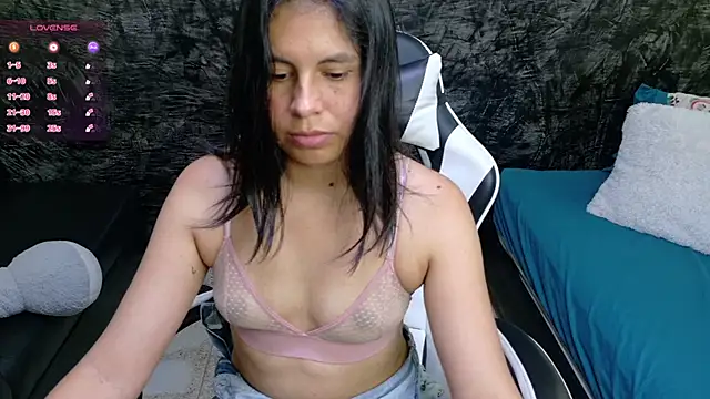 olivia_love_ webcam