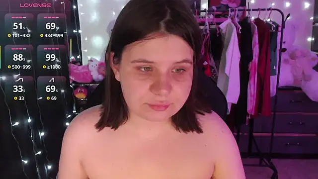 AmyVibess webcam