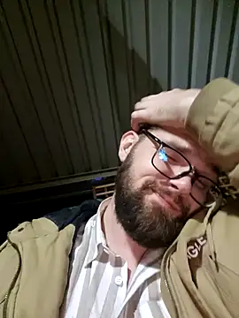 BeardedCubZA webcam