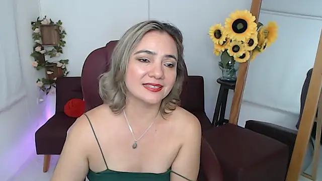 ana_milf webcam