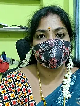 Tamil_Mithra webcam