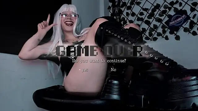 Kora_Red69 webcam
