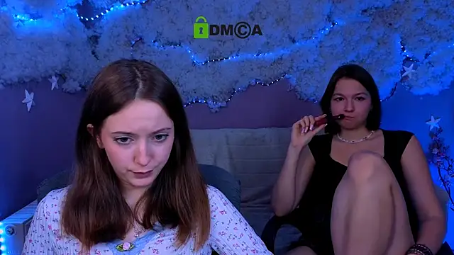 chloe_ley live cam on StripChat