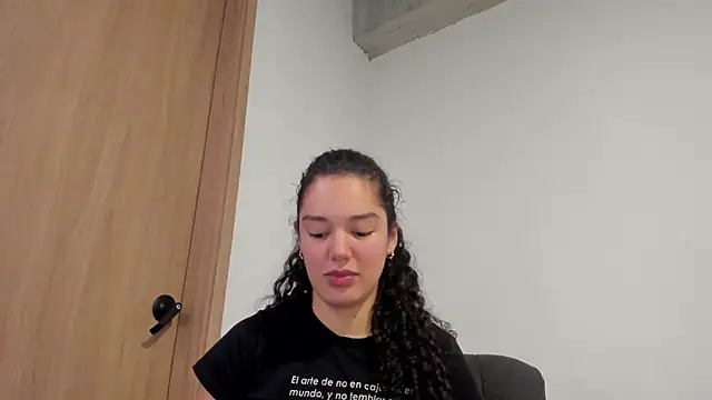 MiaRouseex webcam