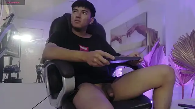 IsakGrant webcam