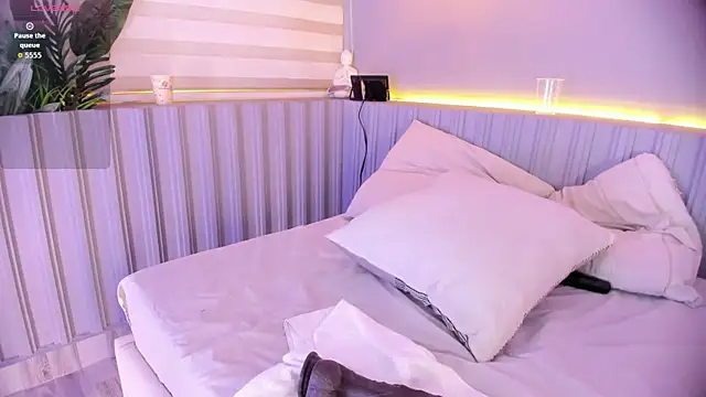 stephanymonroe webcam