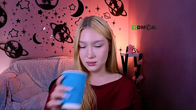 playful_sophie webcam