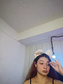 nicky_angel1 - Nicky_angel1's free webcam - UK Sex Cams