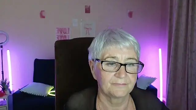 Sandra_Snowflake webcam