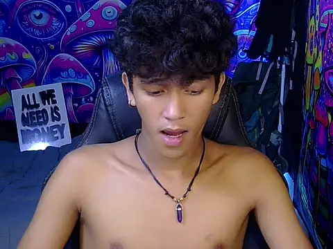 hugekenbigcock webcam