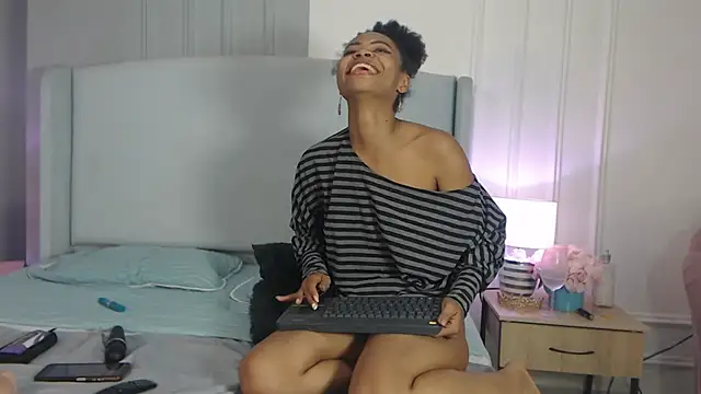 ChantalGarner webcam