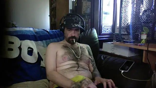 KinkyTOMan webcam