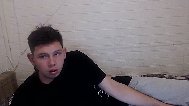 A_k_ii live cam on StripChat
