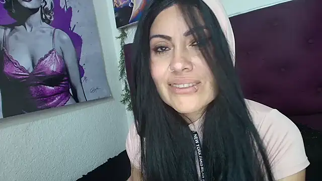 Tania_mature webcam