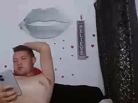 sven_fox723 webcam