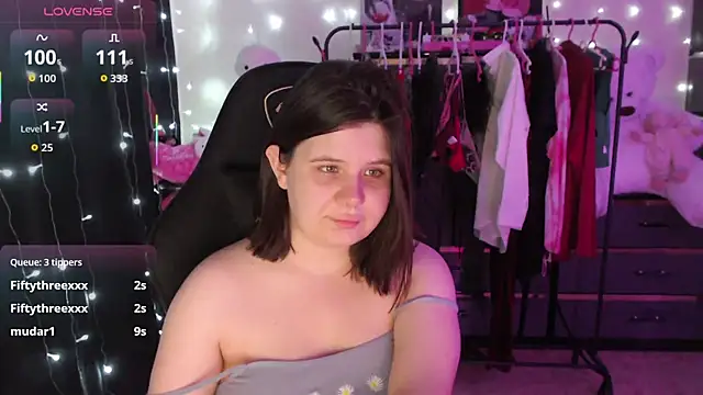 AmyVibess webcam