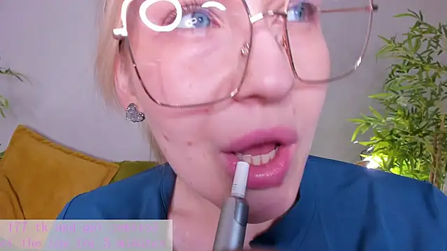 Colleen_Blake webcam