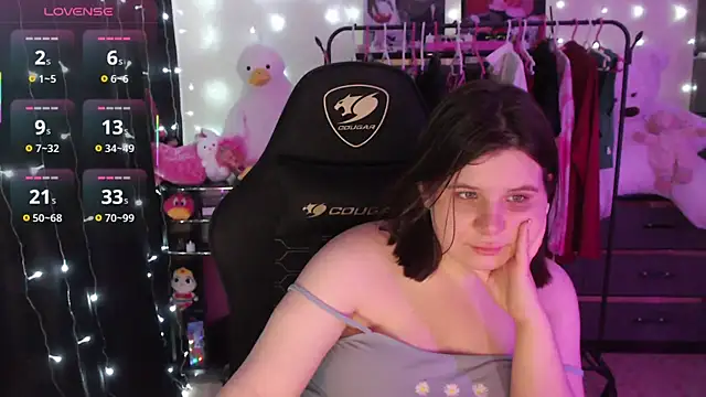 AmyVibess webcam