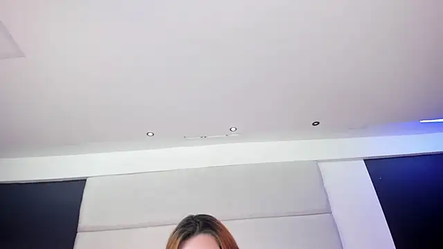 LolaGray__ webcam