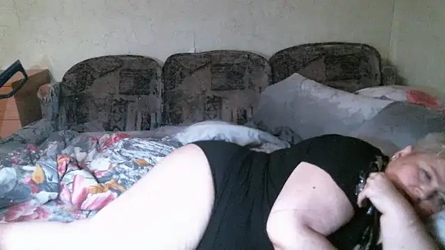 Lana555 live cam on StripChat