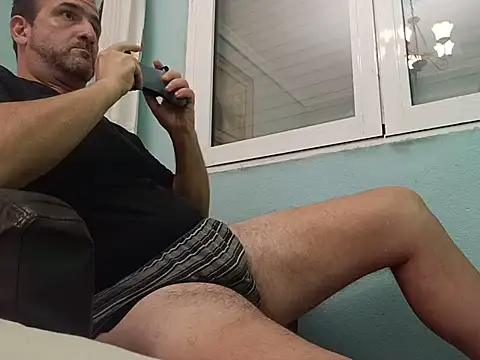 DanTrov79 webcam