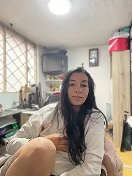 Modella: SALOME_KORLAND