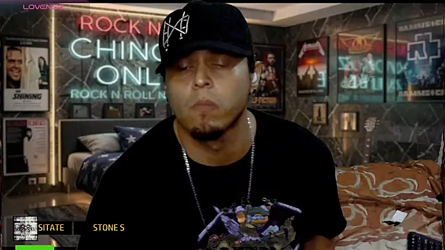chino_roz webcam