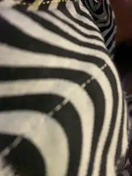 KrisMagnoly live cam on StripChat