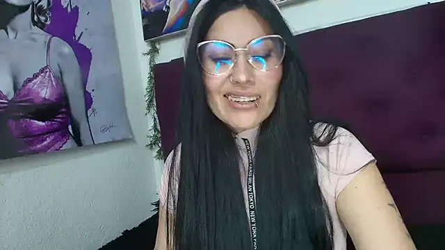 Tania_mature webcam