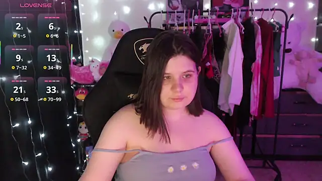 AmyVibess webcam